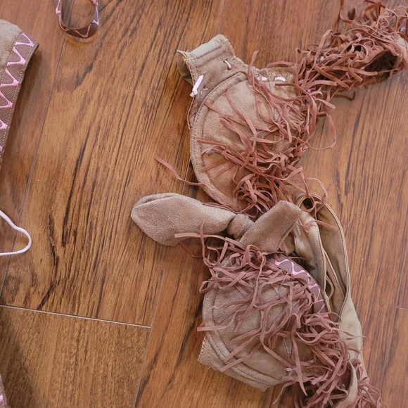 Leg Avenue Sexy Indian Princess Costume Size Small - Picture 4 of 7